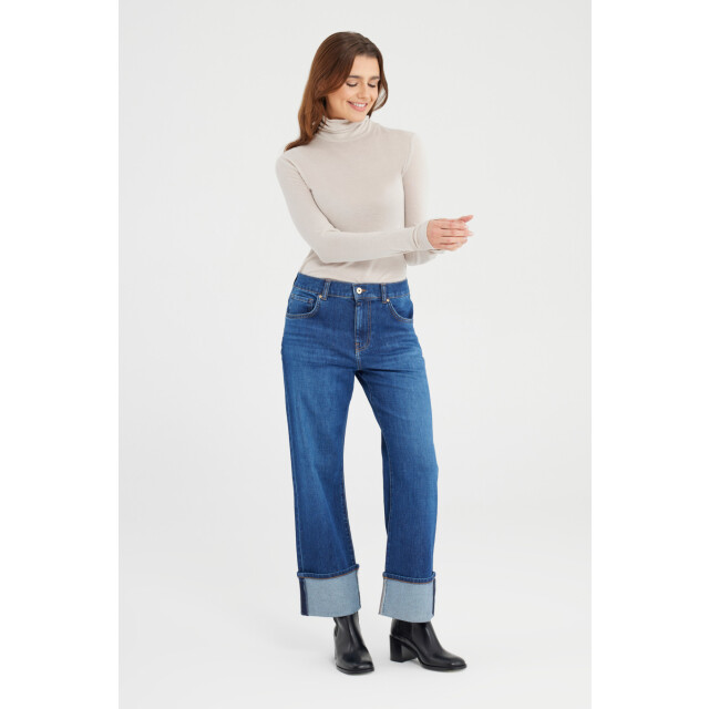 C.O.J. Denim Mid waist straight astra blue Ruby-216 large