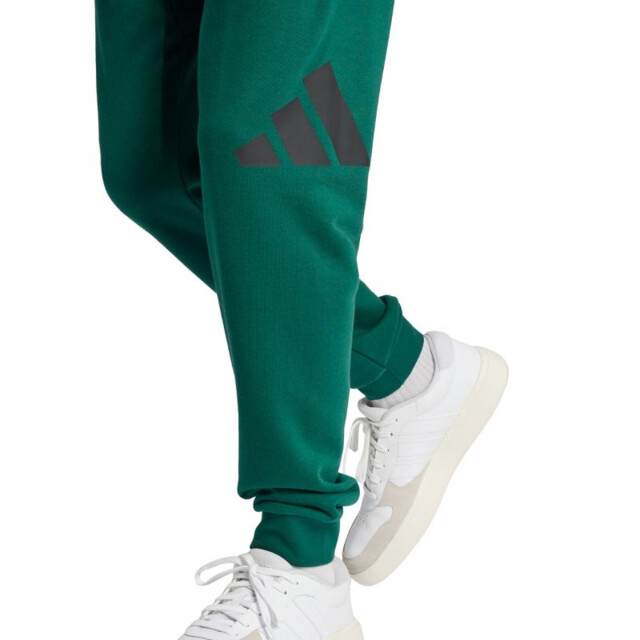 Adidas Heren essentials french terry joggingbroek met groot logo UTPP2814_green large
