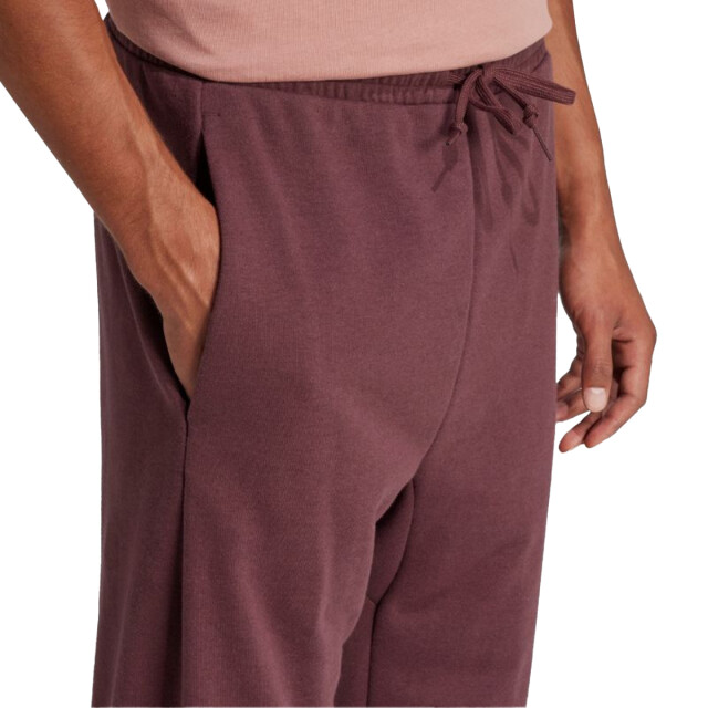 Adidas Heren essentials french terry joggingbroek met groot logo UTPP2814_burgundy large