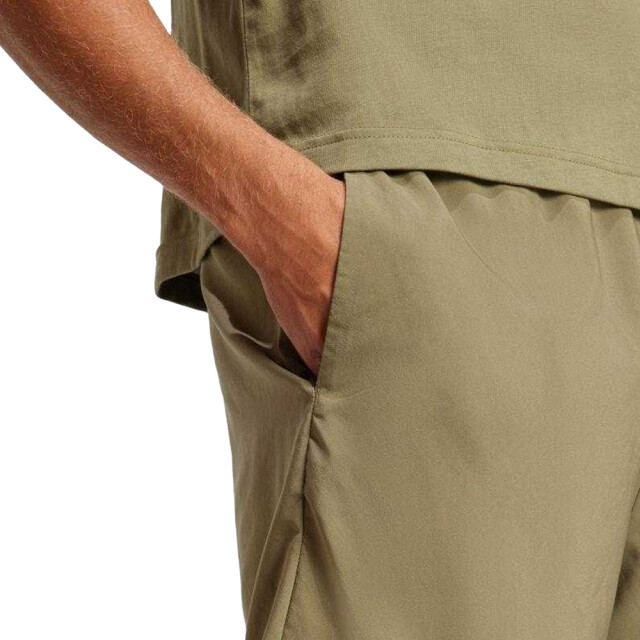 Adidas Heren essentials aeroready klein logo shorts UTPP5290_green large Adidas Heren essentials aeroready klein logo shorts UTPP5290_green large