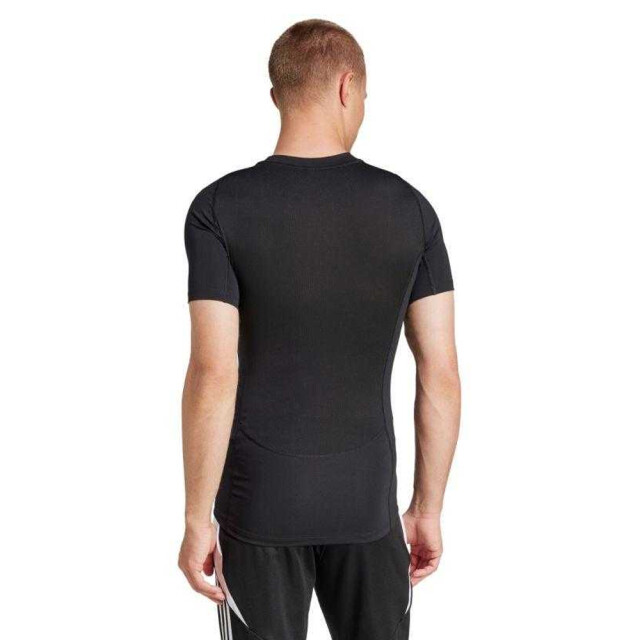Adidas Heren tech-fit t-shirt met korte mouwen UTPP4886_black large