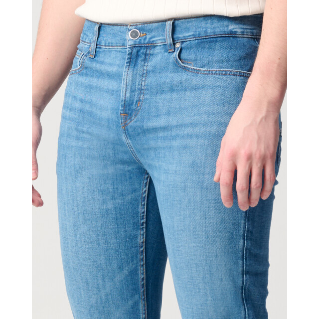 7 For All Mankind Jeans 100006-001-34 large 7 For All Mankind Jeans 100006-001-34 large