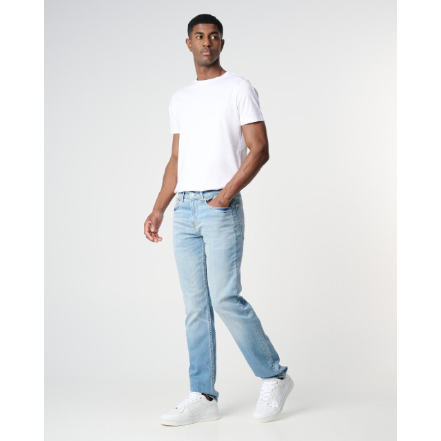 7 For All Mankind Jeans 100001-001-30 large 7 For All Mankind Jeans 100001-001-30 large