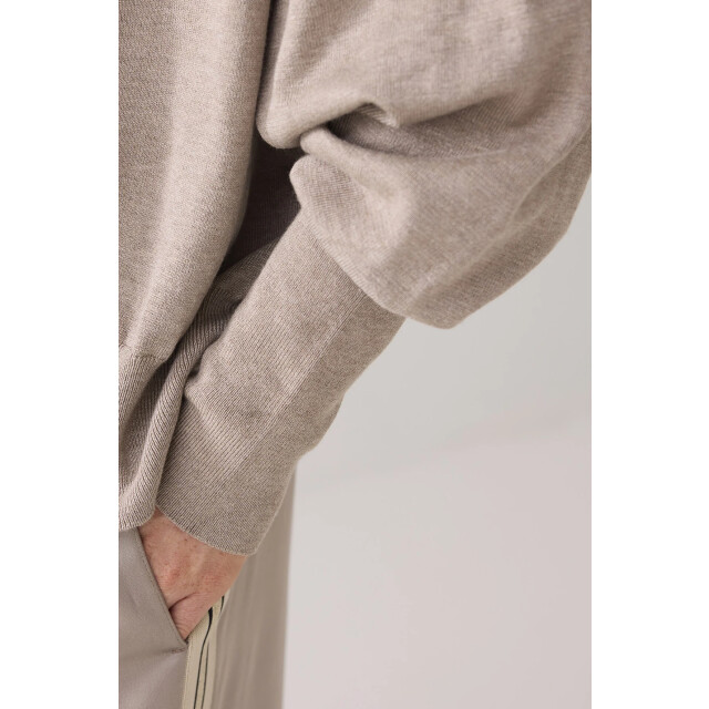 Summum 7s7946-7980 kimono shaped cardigan soft viscose polyamide knit 7s7946-7980 Kimono shaped cardigan large