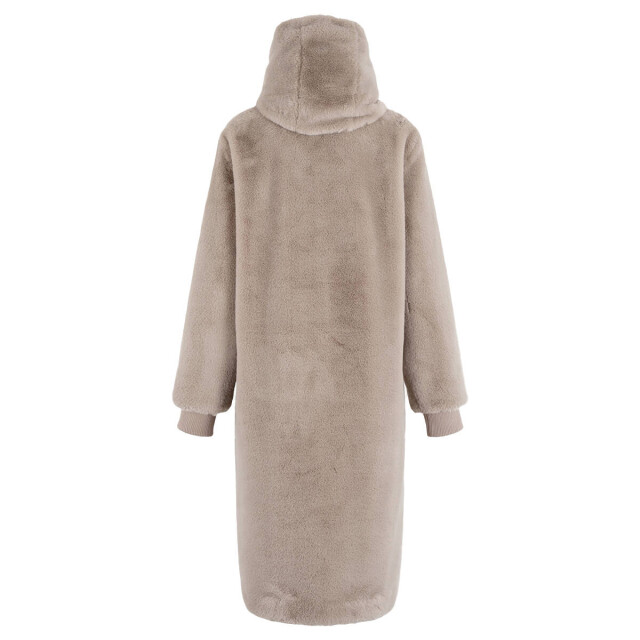 Moscow Coat 08-08-nadjana-3 MSCW Coat 08-08-Nadjana-3 large