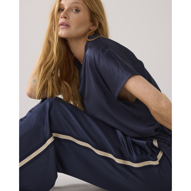 Summum 4s2866-12084 trousers heavy silky touch. 4s2866-12084 large