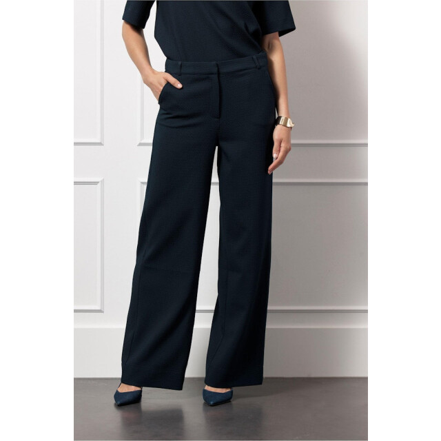 Studio Anneloes lexie waffle trousers 13074 6900 dark blue 06541.270.0029 large