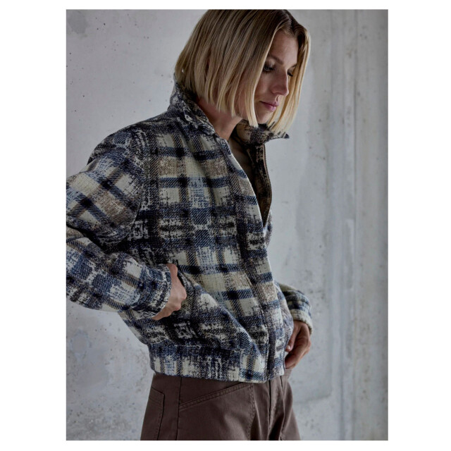 Femmes Du Sud Jk-0021 jackets darcy Darcy large