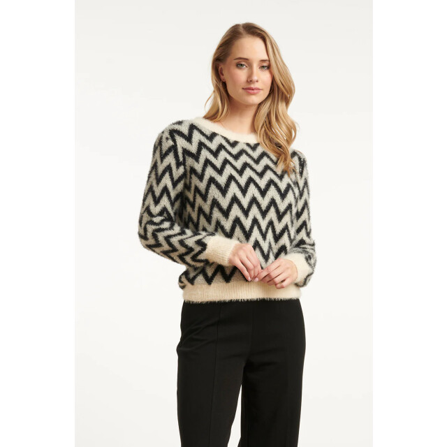 Smashed Lemon Zwart, grijs en offwhite gebreide top met zigzagprint | 8720331392255 large
