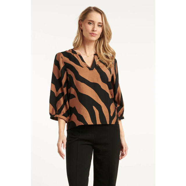 Smashed Lemon Bruin en zwart dierenprint top met v-hals | 8720331375203 large