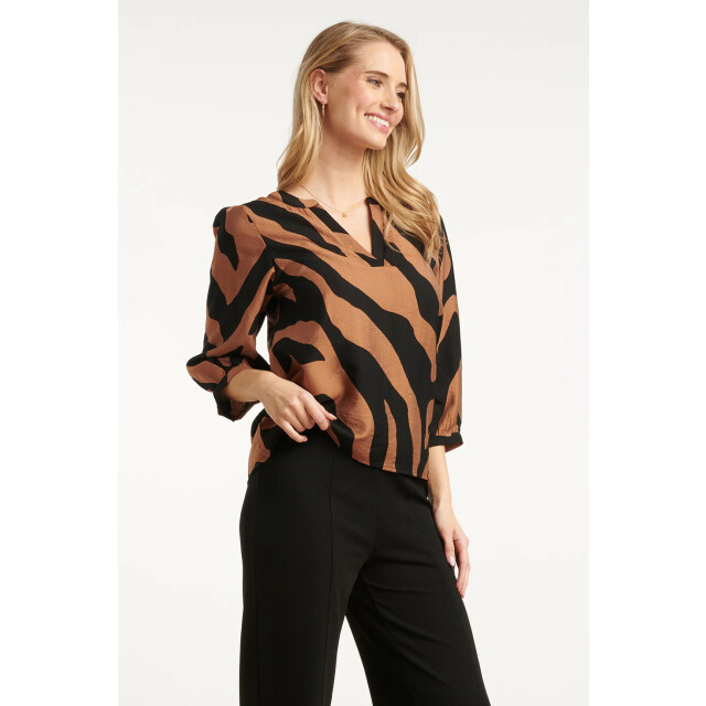 Smashed Lemon Bruin en zwart dierenprint top met v-hals | 8720331375203 large