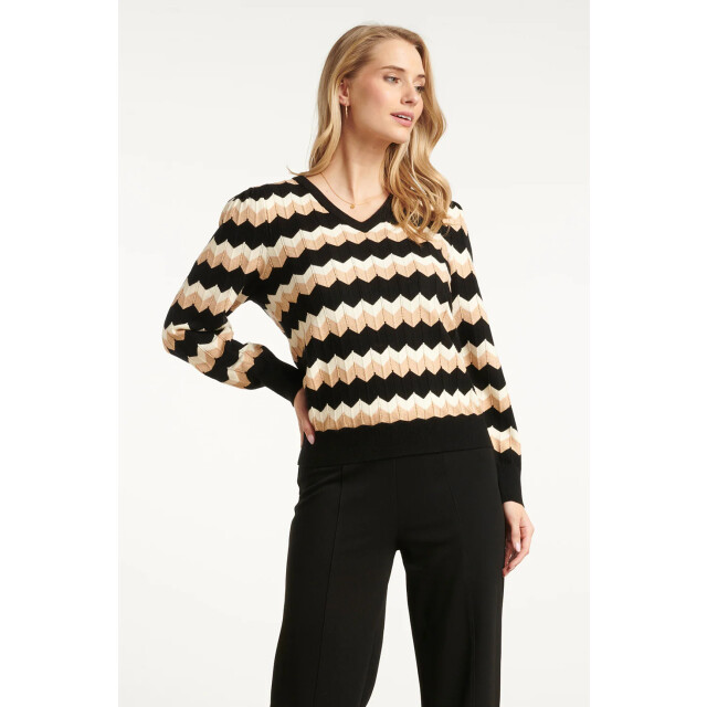 Smashed Lemon Zwart en zand zigzag gebreide dames top met v-hals | 8720331371045 large