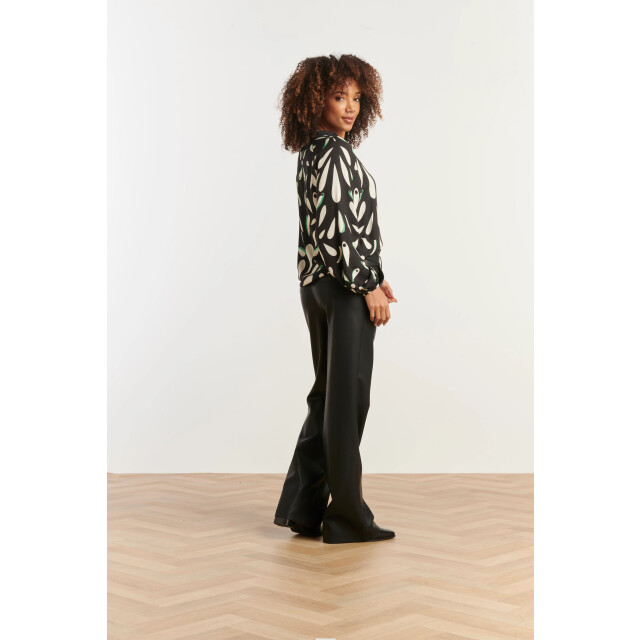 Smashed Lemon Ornament geprint blouse in zwart off white en groen details | 8720331378242 large