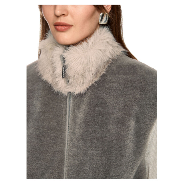 Marc Cain Vesten zc 37.01 w63 ZC 37.01 W63 large