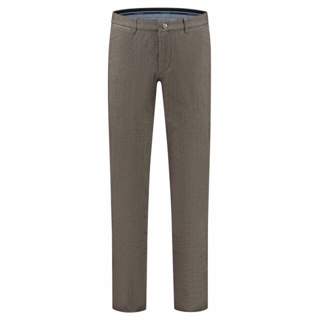 Com4 Chino 21202036 Com4 Chino 21202036 large