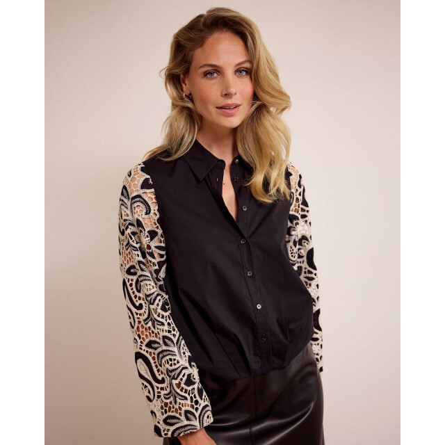 Tramontana Top korte mouw c24-17-401 Tramontana Blouse lange mouw C24-17-401 large