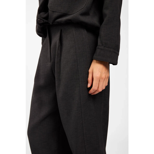 Aaiko Dae trousers DAE TROUSERS large