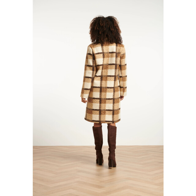 Smashed Lemon Bouclé ruitjesjas | 8720331373254 large