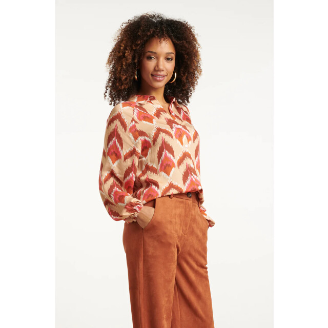 Smashed Lemon Aztec print blouse in warmroze en camel | 8720331376248 large