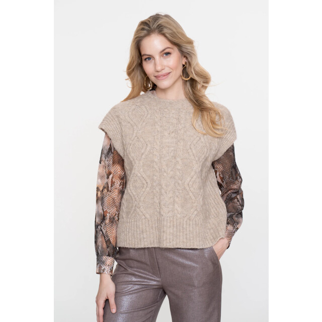 Geisha 54587-70 720 spencer cable argyle sand 54587-70 720 large Geisha 54587-70 720 spencer cable argyle sand 54587-70 720 large