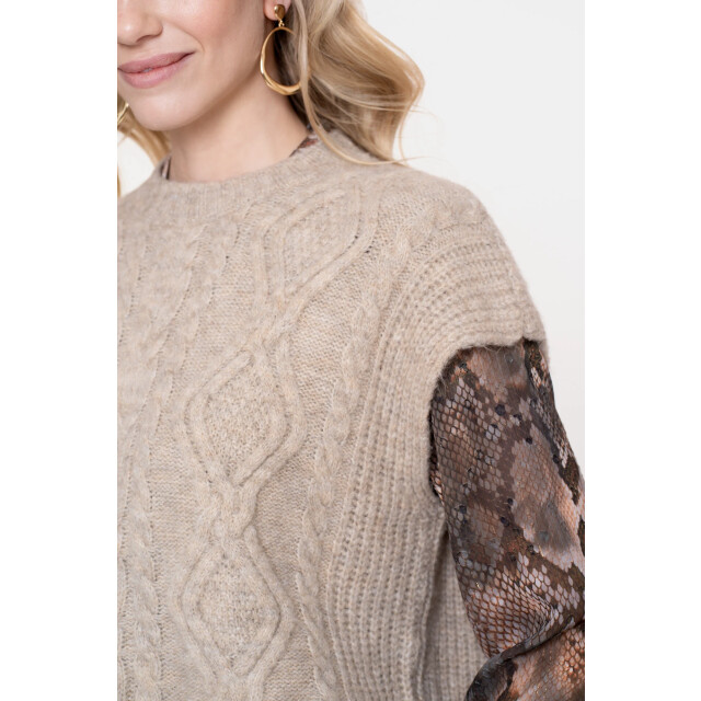 Geisha 54587-70 720 spencer cable argyle sand 54587-70 720 large Geisha 54587-70 720 spencer cable argyle sand 54587-70 720 large