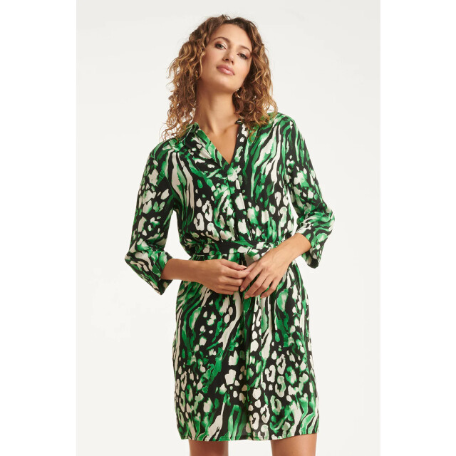 Smashed Lemon Groen en zwart dierenprint jurk met v-hals en kraag | 25679-999-530 large Smashed Lemon Groen en zwart dierenprint jurk met v-hals en kraag | 25679-999-530 large