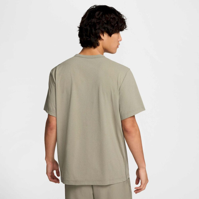 Nike hyverse men's dri-fit uv short training t-shirt korte mouw heren - 068946_300-M large Nike hyverse men's dri-fit uv short training t-shirt korte mouw heren - 068946_300-M large
