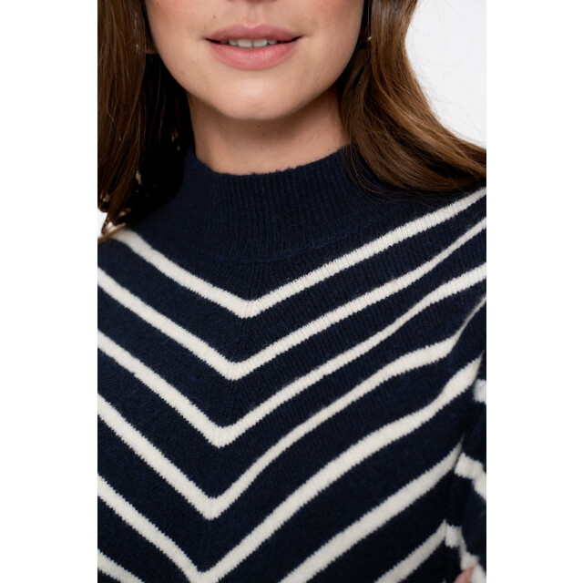 Geisha Pull stripes turtleneck dessin 4219.39.0002 large Geisha Pull stripes turtleneck dessin 4219.39.0002 large