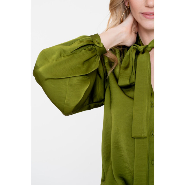 Geisha blouse with bow 53544-14 530 green 06615.340.0011 large