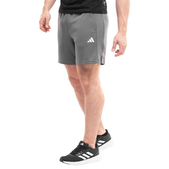 Adidas Heren essentials logotrainingsshort UTPP5209_grey large Adidas Heren essentials logotrainingsshort UTPP5209_grey large