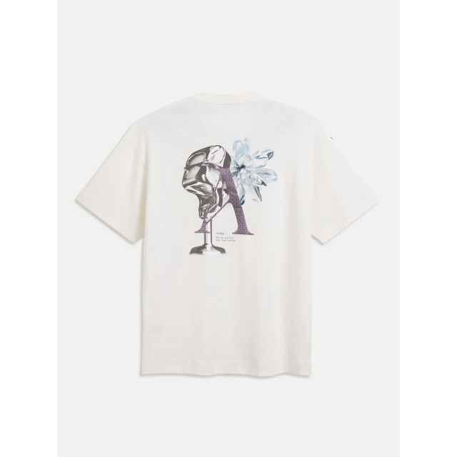 Aeden Noe tee off 159469067 large