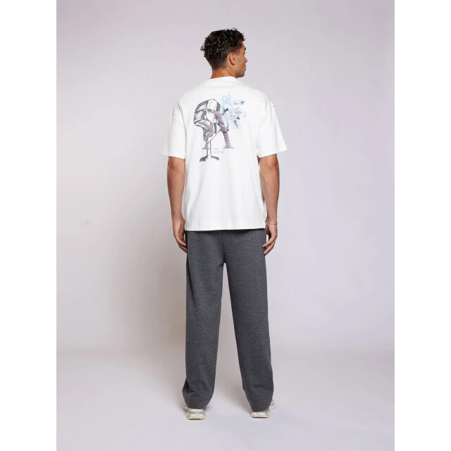 Aeden Noe tee off 159469067 large