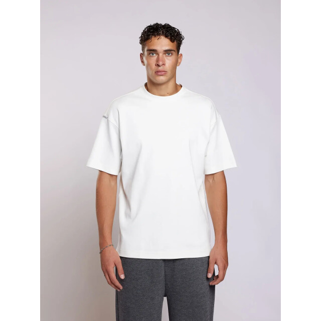 Aeden Noe tee off 159469067 large