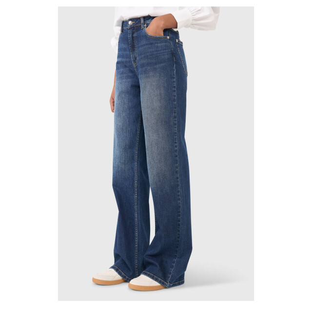Janice Jeans jason Jason large