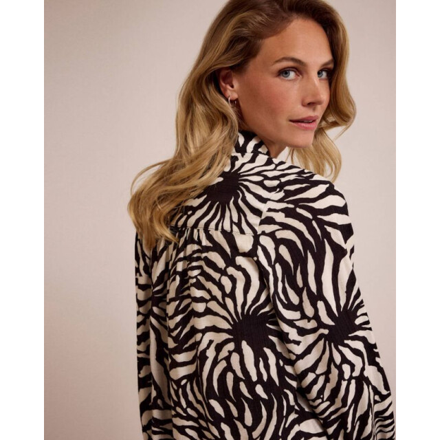 Tramontana blouse wildflower c04-17-301 009998 print blacks 06615.990.0059 large