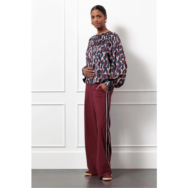 Studio Anneloes iggy tape trousers 13192 3002 bordeaux 06541.640.0038 large