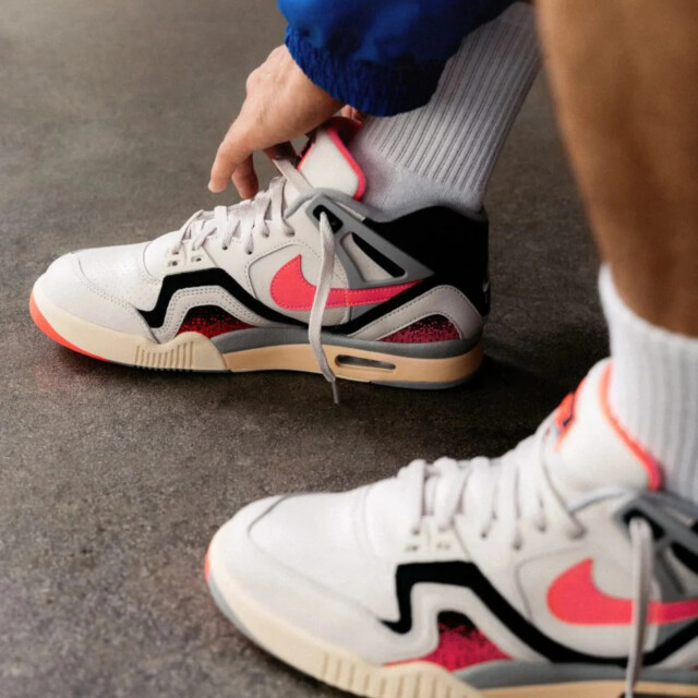 Nike Air tech challenge ii hot lava (2024) FZ9033-001 large