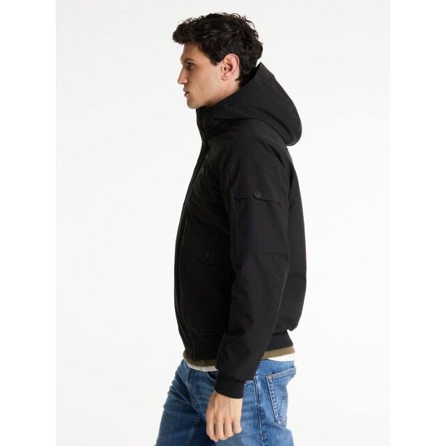 Chasin' Return valley black 71120010-E90 large