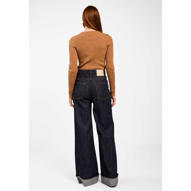 Aaiko Vera co 563 VERA CO 563-193923 large