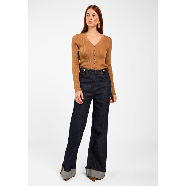 Aaiko Vera co 563 VERA CO 563-193923 large