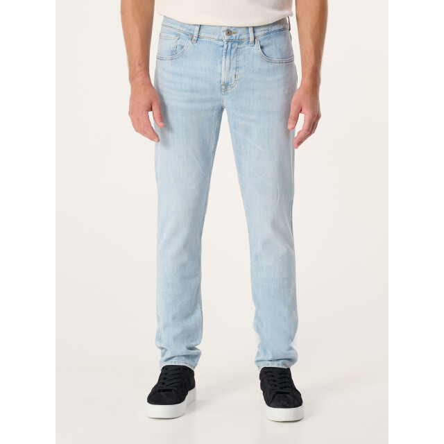 7 For All Mankind Jeans 100005-001-32 large 7 For All Mankind Jeans 100005-001-32 large