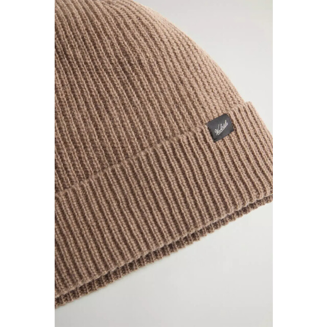 Woolrich Knitted ribbed beanie falcon 159674806 large