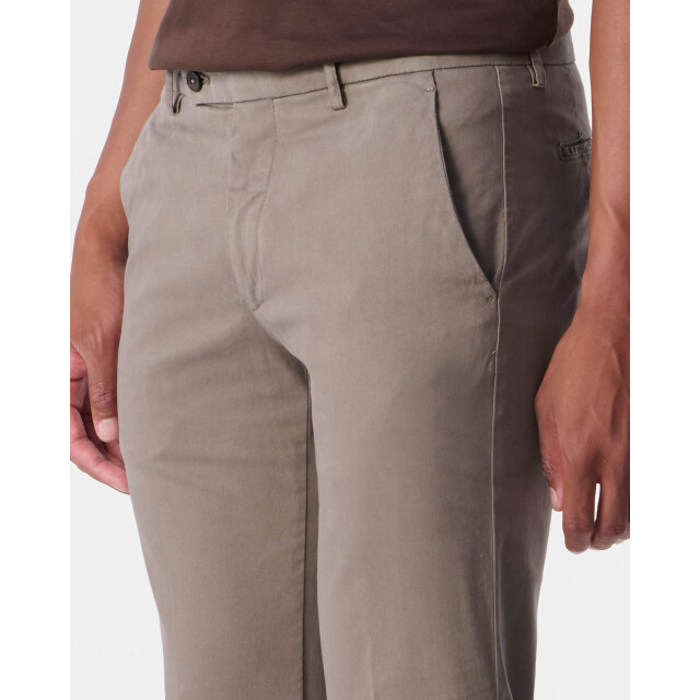 Berwich Morello gd chino 103846-001-50 large