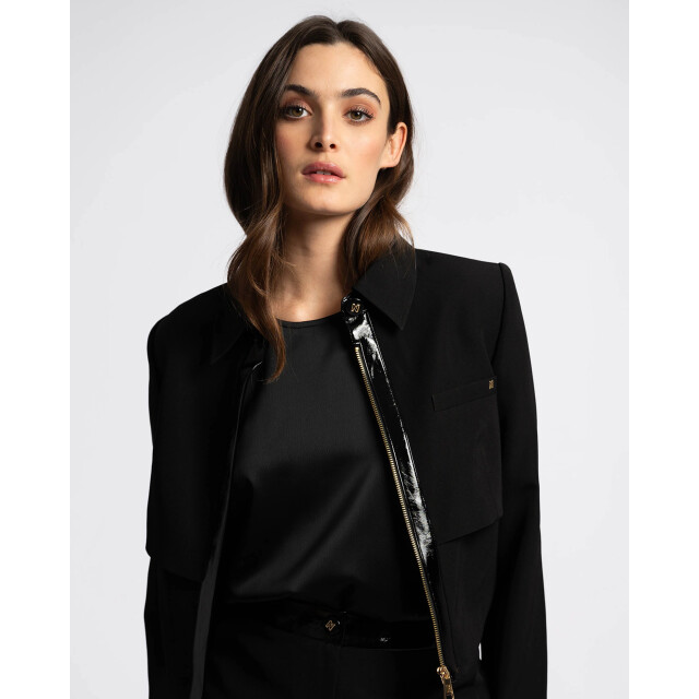 Nikkie Ouisvie r 62338 large