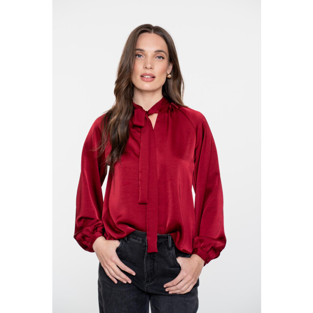 Geisha blouse with bow 53544-14 485 port 06615.640.0031 large