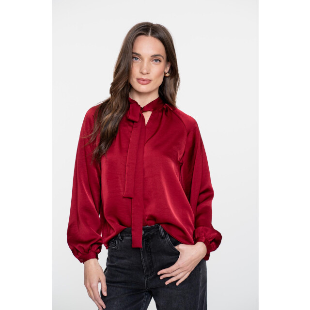 Geisha blouse with bow 53544-14 485 port 06615.640.0031 large