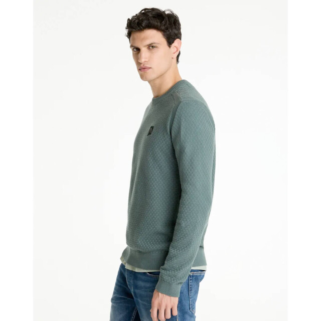 Chasin' Pullover 31110004 CHASIN' Pullover 31110004 large