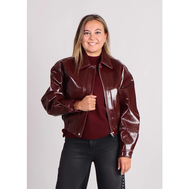 FRNCH Beauvoir lakleren bomberjas bordeaux 9610355245384 large