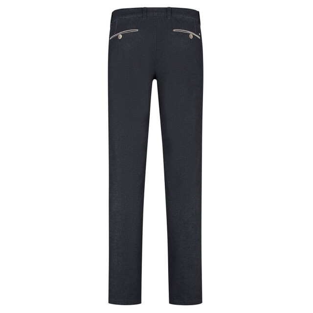 Com4 Chino 21282114 Com4 Chino 21282114 large