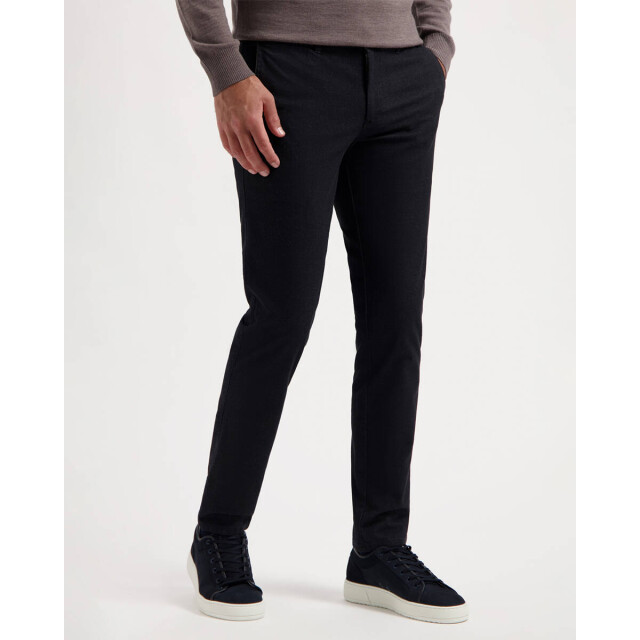 Com4 Chino 21282114 Com4 Chino 21282114 large